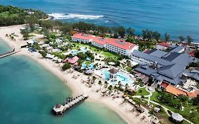 Sandals Grande Saint Lucian 5*